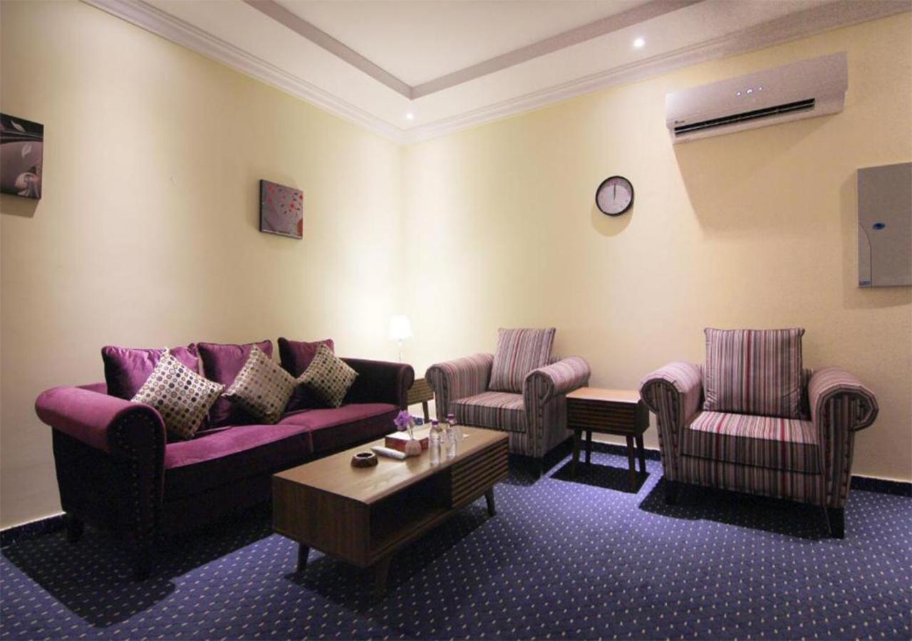 هذا منزلى الحمراء Riade Exterior foto