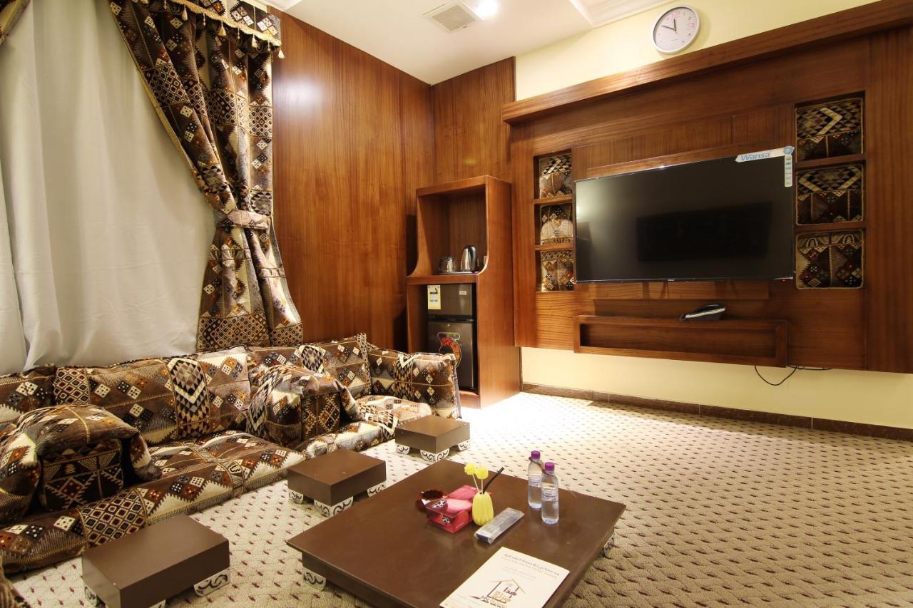 هذا منزلى الحمراء Riade Exterior foto