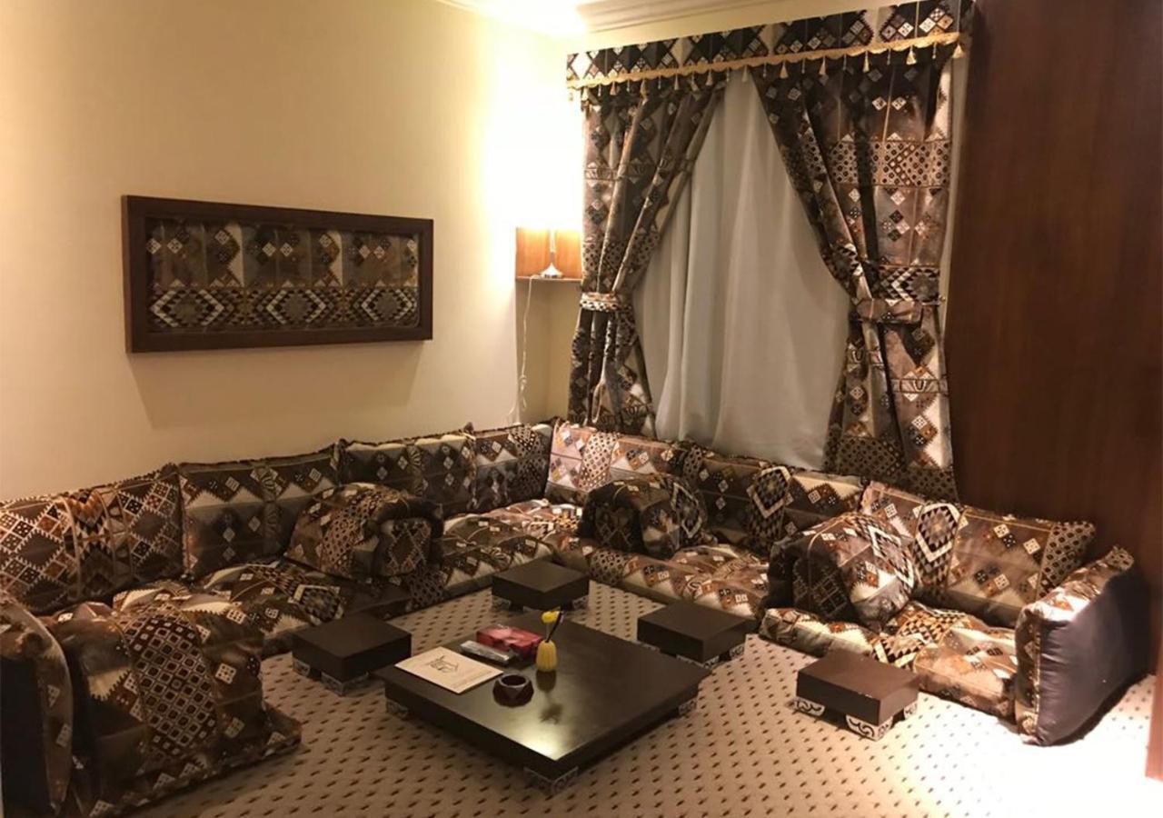 هذا منزلى الحمراء Riade Exterior foto
